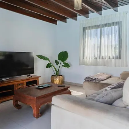 Casa Jardín De - Macaronesia Homes *